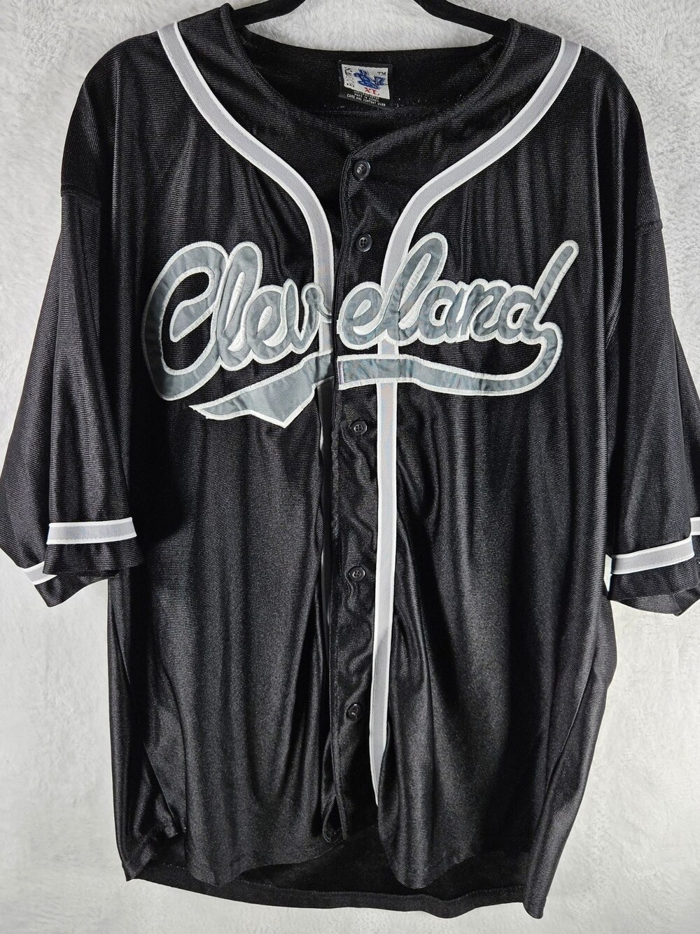 B Down Cleveland Baseball Jersey Black White Applique Script Men's Size XL